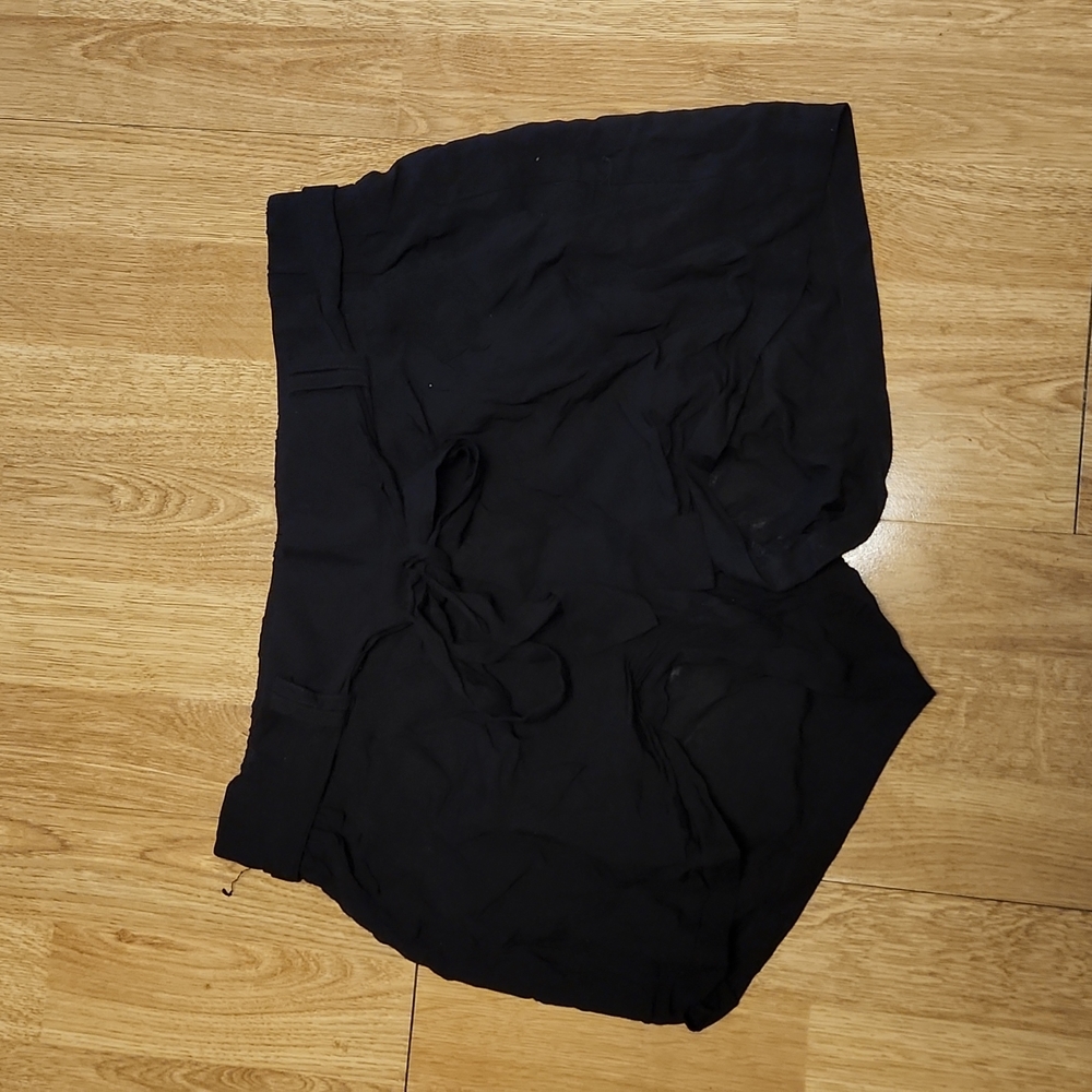 Copper Key black belted soft shorts sz small
